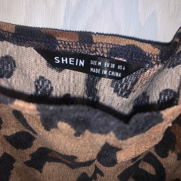 Shein cheetah romper - Picture 4 of 5
